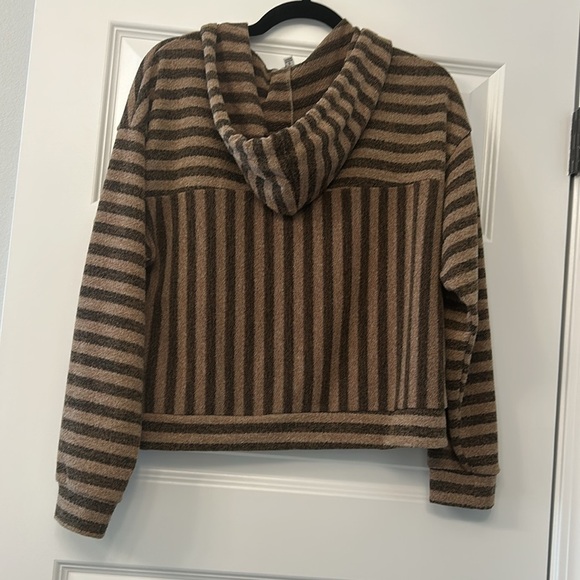 White birch Striped Brown Hoodie - Picture 5 of 7